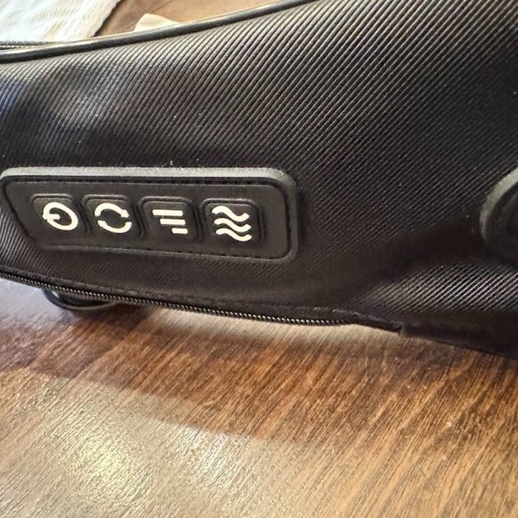 Mirakel Electric Shiatsu Back Neck Massager - Picture 5 of 7